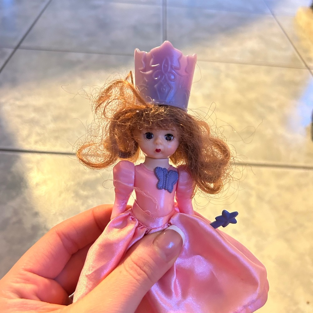 Glinda Wizard of Oz McDonald’s Happy Meal